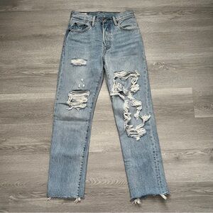 LEVI’S 501 JEANS